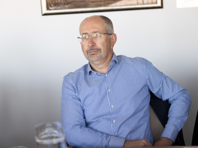 kreston, obnova ukrajiny, kremský peter