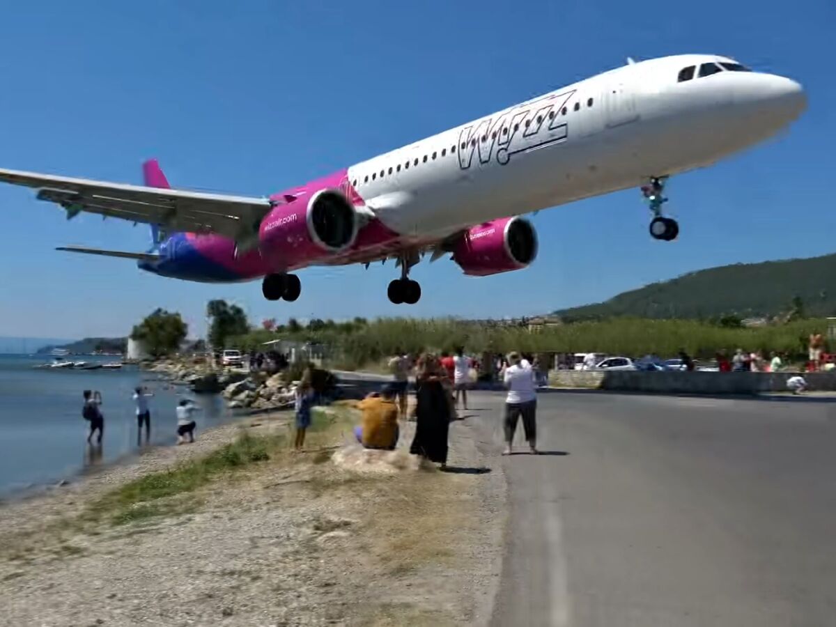 lietadlo, GreatFlyer, Wizzair, Skiathos