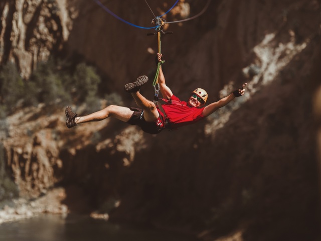 zipline Beňatiná