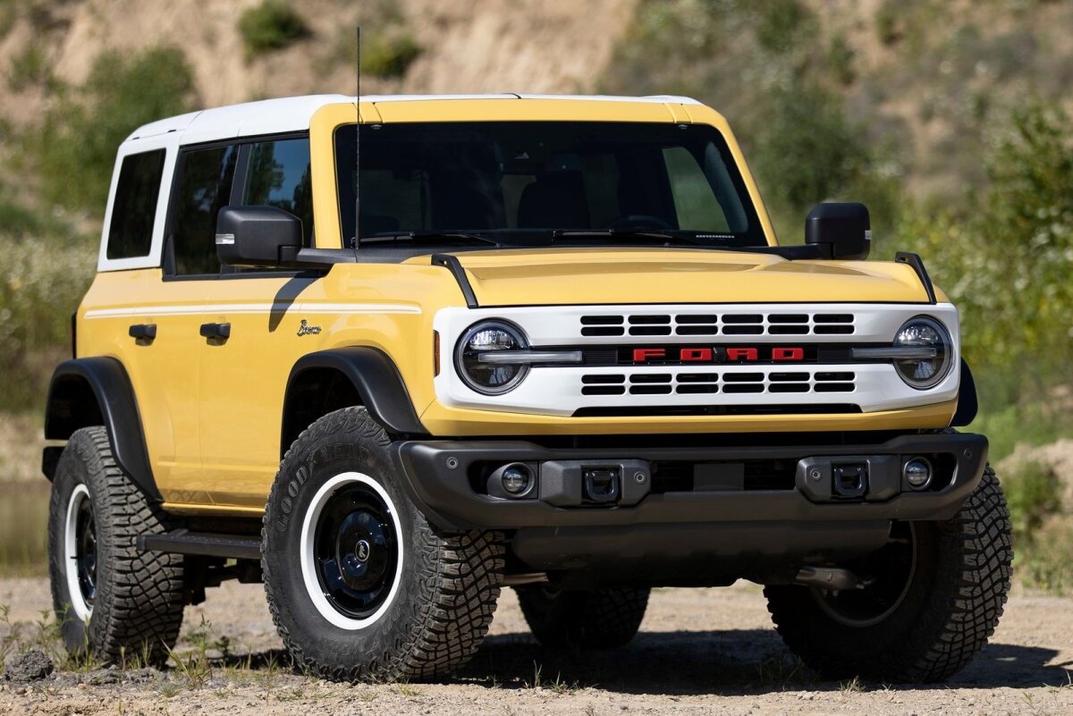 Ford Bronco Heritage Edition - 2022
