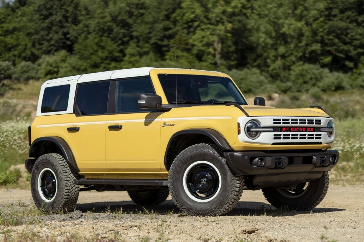 Ford Bronco Heritage Edition - 2022