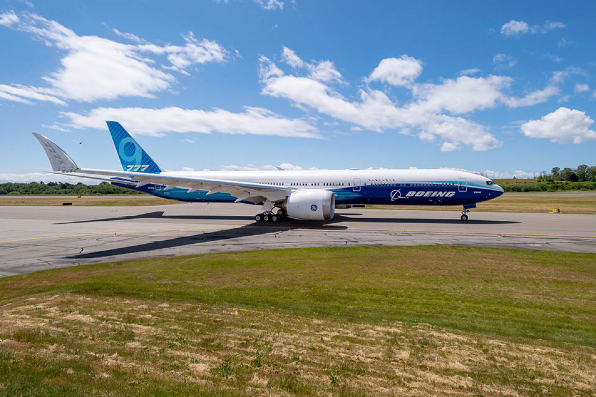 Boeing 777-9