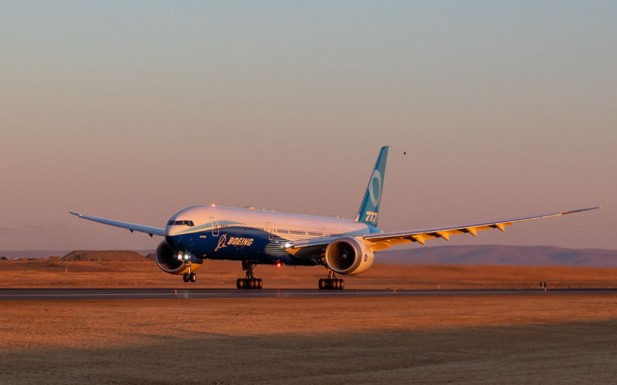 Boeing 777-9