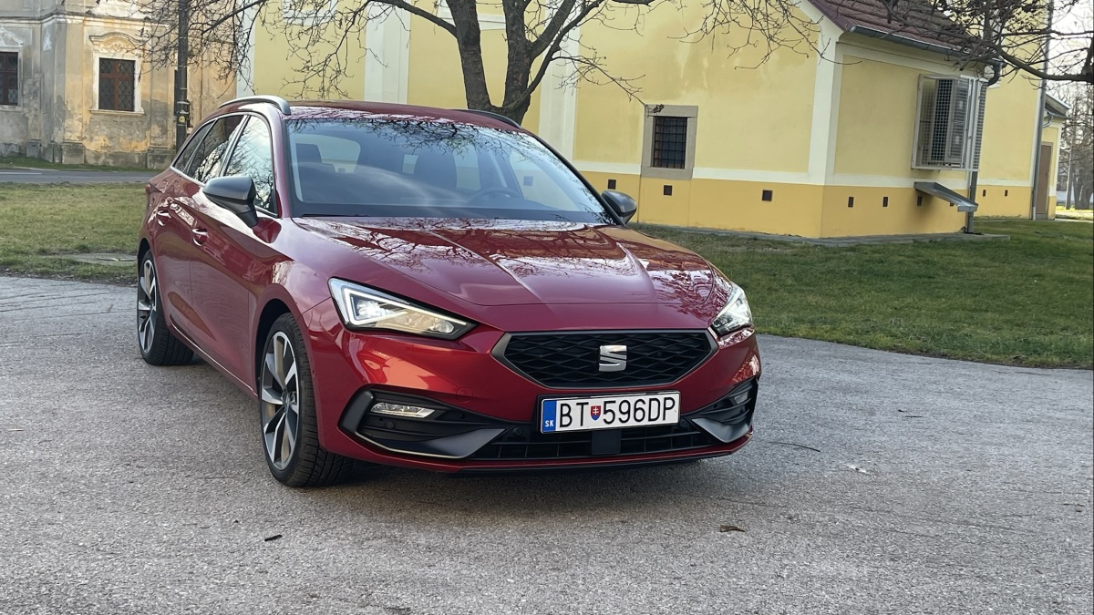 SEAT Leon Sportstourer 2.0 TSI 190 (2022)