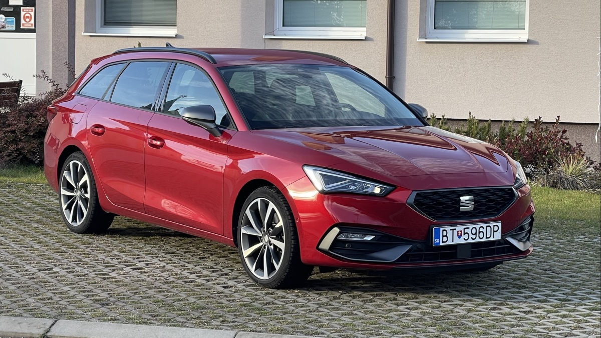 SEAT Leon Sportstourer 2.0 TSI 190 (2022)