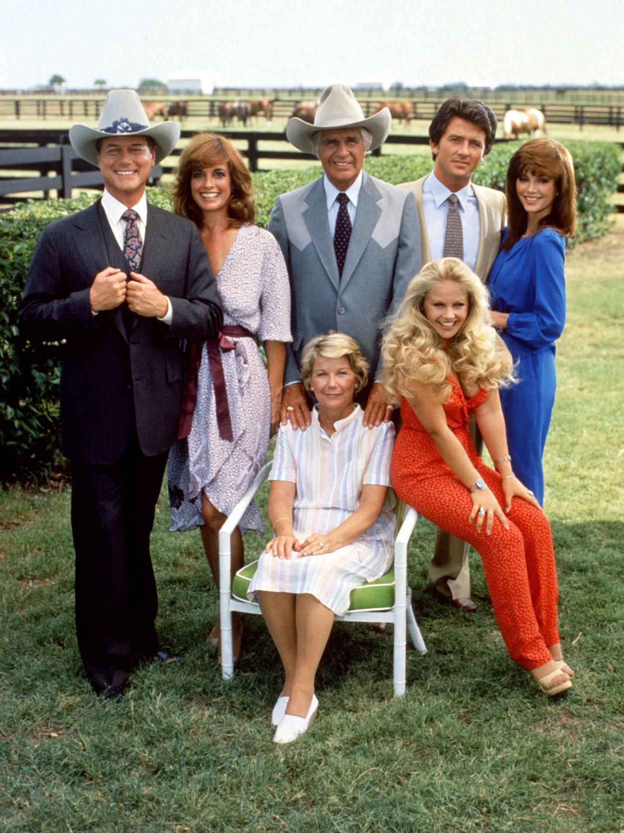 Americký seriál Dallas o bohatej texaskej rodine Ewingovcov vysielala CBS od roku 1978 do mája 1991.