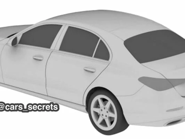 Mercedes-Benz E - 2023