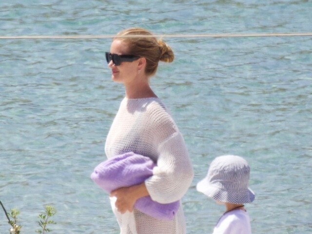 Rosie Huntington-Whiteley