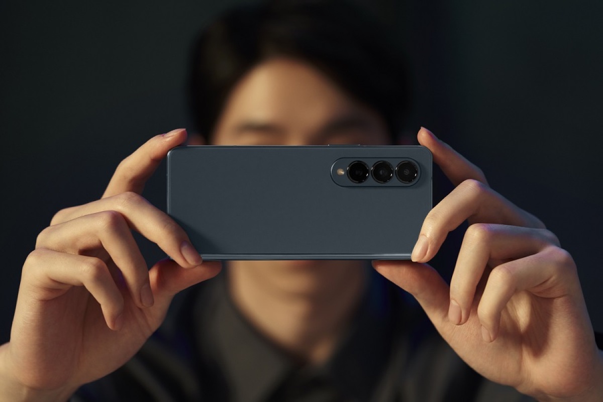 Samsung - Galaxy Z Fold4, pr