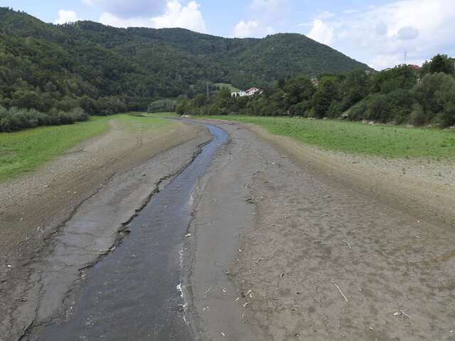 ružín, sucho