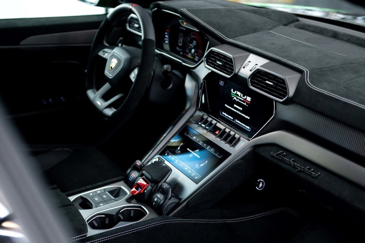 Lamborghini Urus Performante - 2022