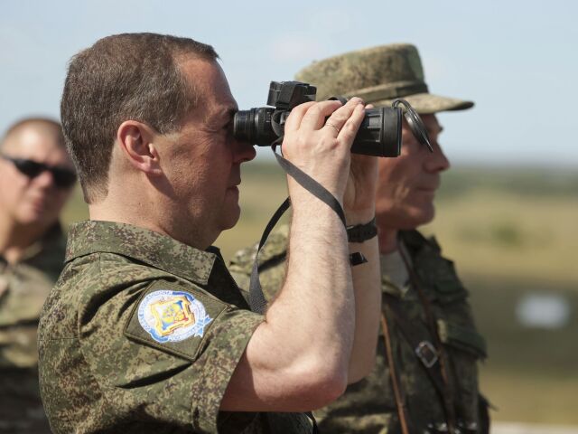 Rusko Ukrajina vojna, dmitrij medvedev