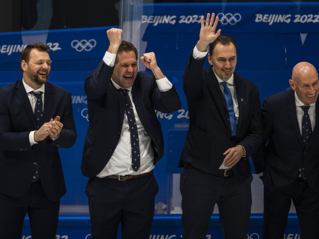 ramsay Peking Hokej o bronz SR Švédsko šatan