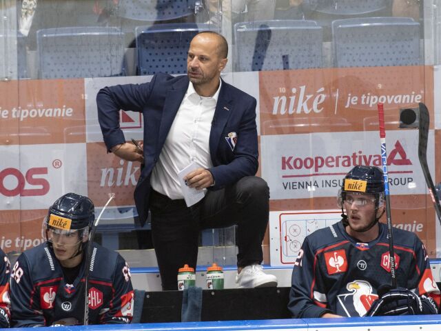 SR Hokej LM C Slovan Tampere BAX Pardavý