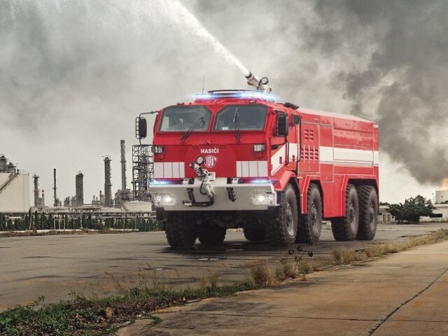 Tatra Force 8x8 CZS 40 Titan
