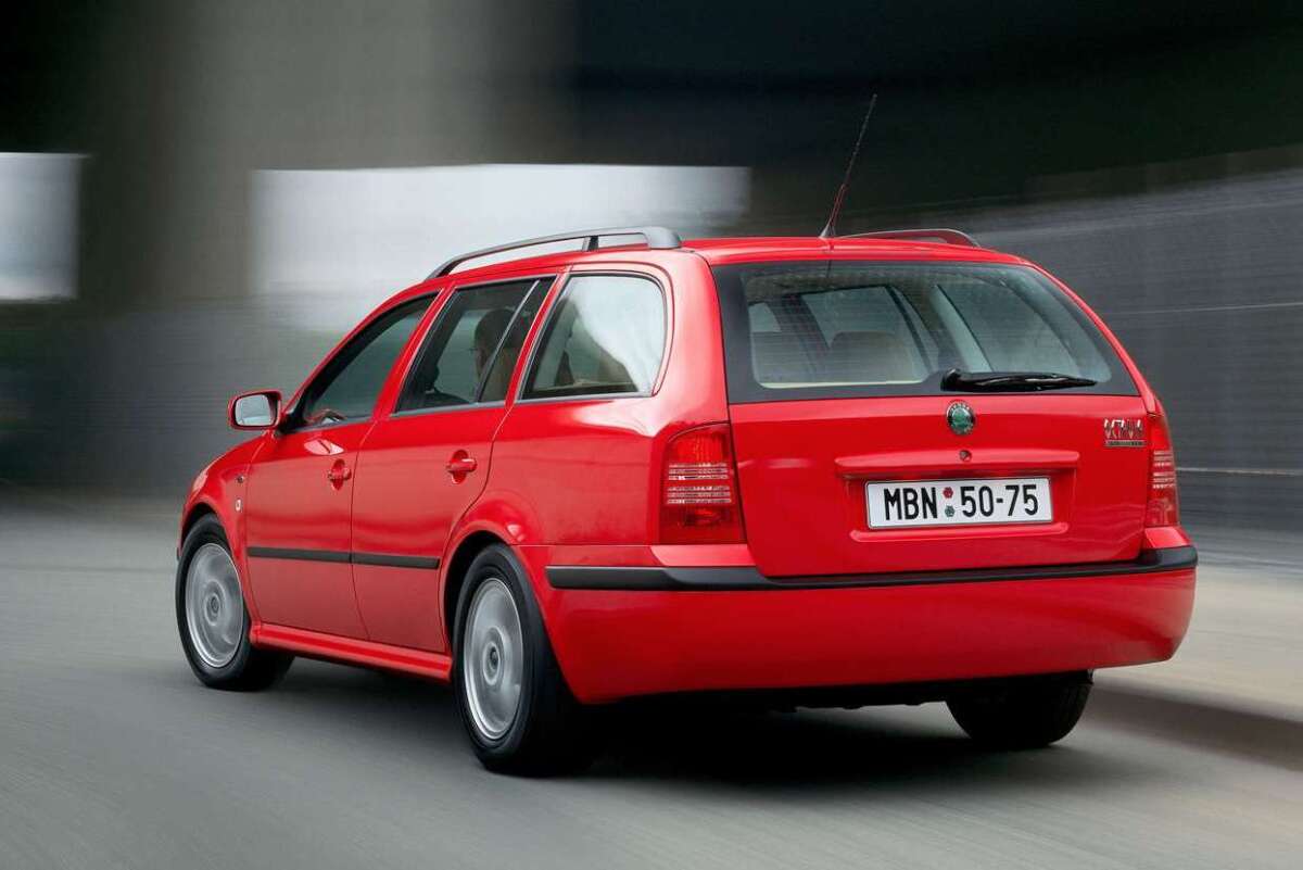Škoda Octavia - prvá generácia má 25 rokov