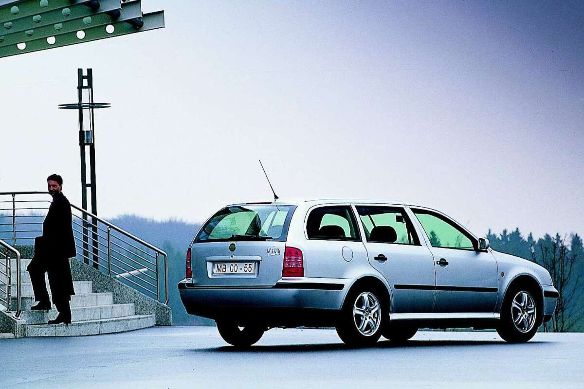 Škoda Octavia - prvá generácia má 25 rokov