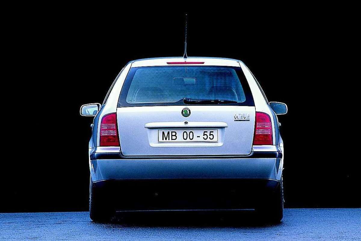 Škoda Octavia - prvá generácia má 25 rokov
