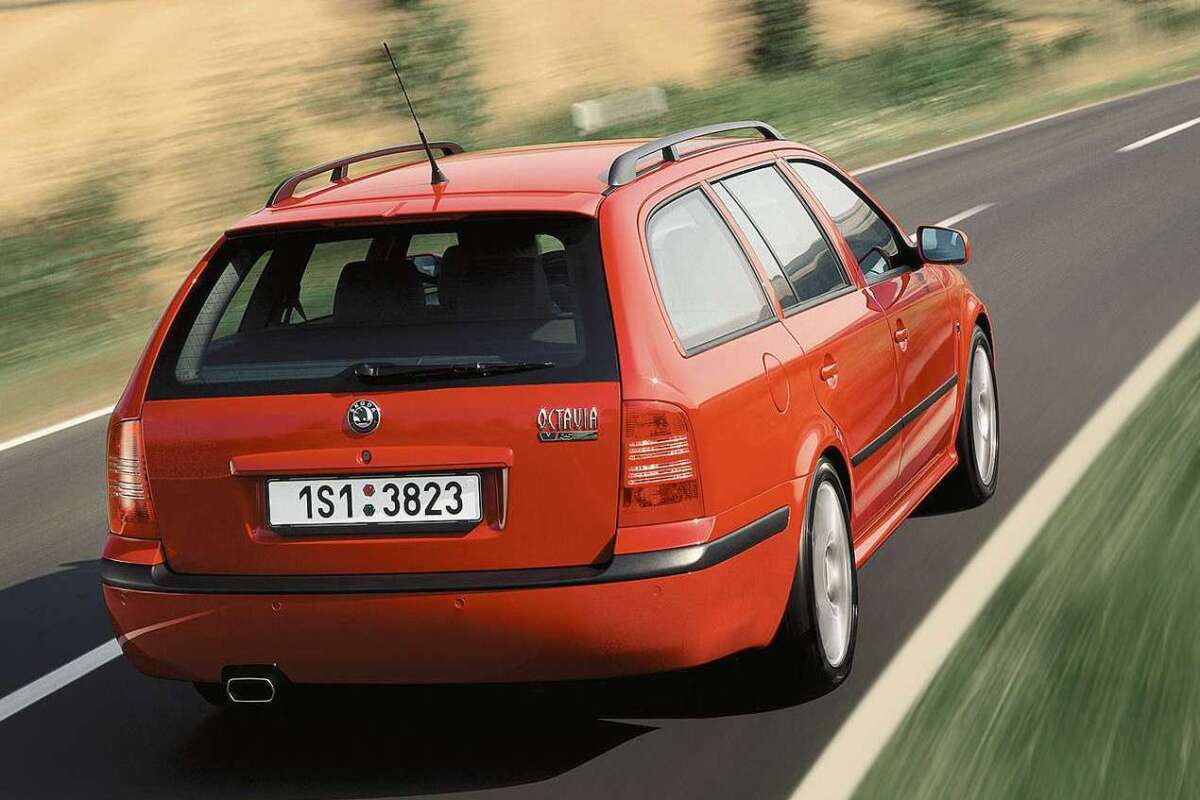 Škoda Octavia - prvá generácia má 25 rokov