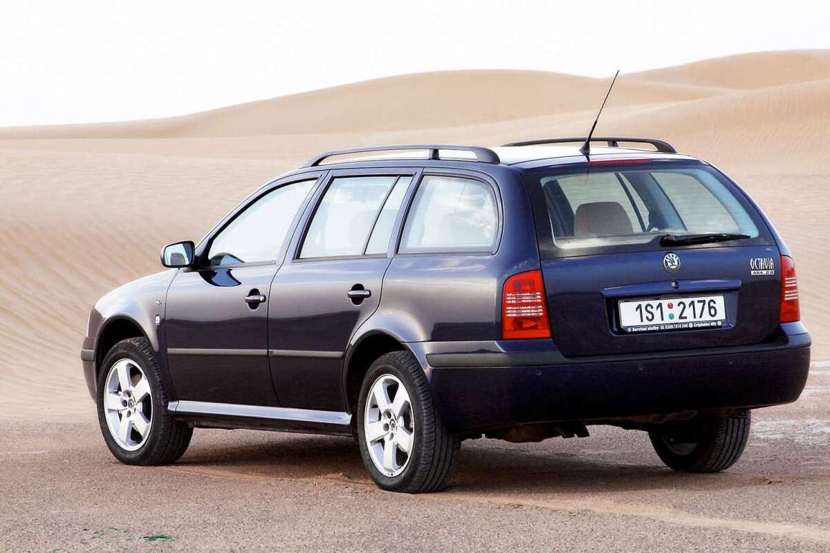 Škoda Octavia - prvá generácia má 25 rokov