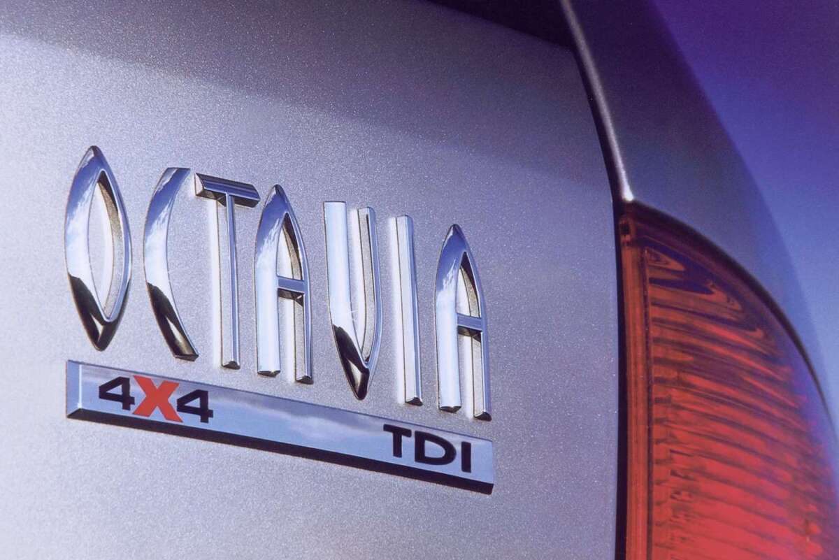 Škoda Octavia - prvá generácia má 25 rokov