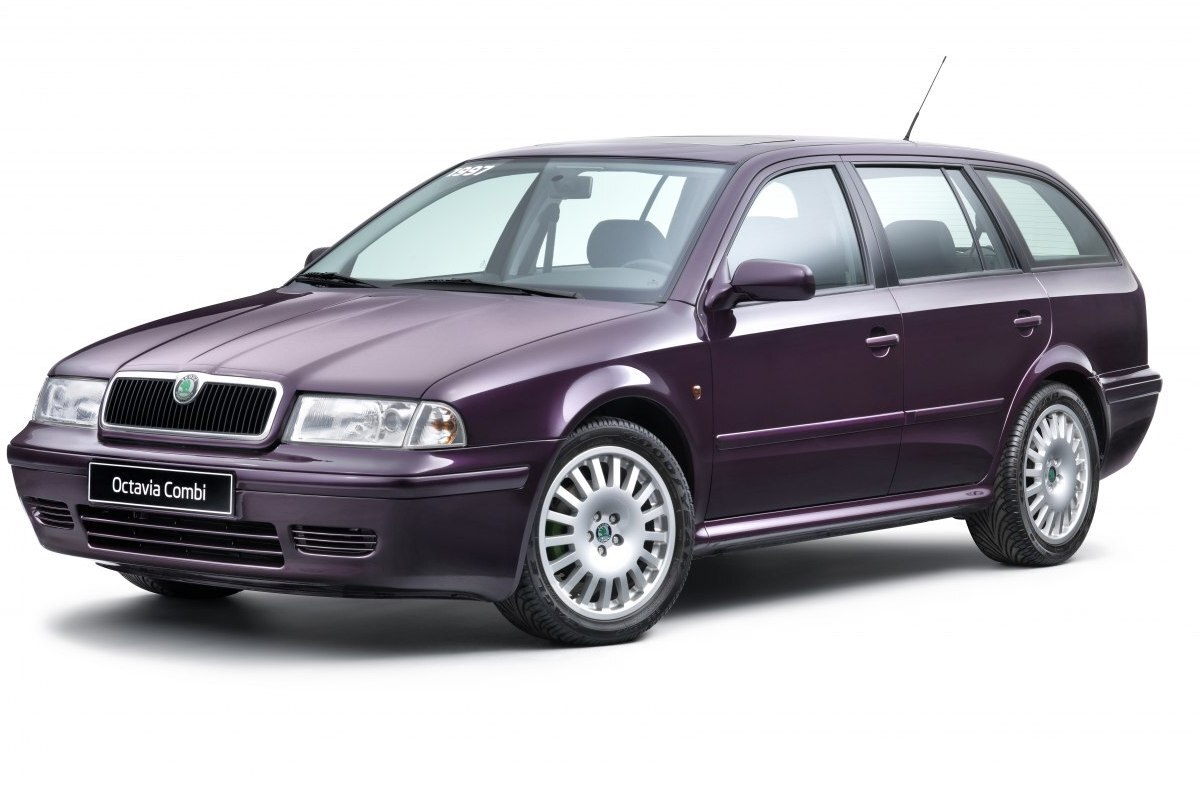 Škoda Octavia - prvá generácia má 25 rokov