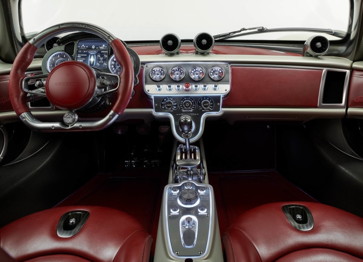 Pagani Utopia 1