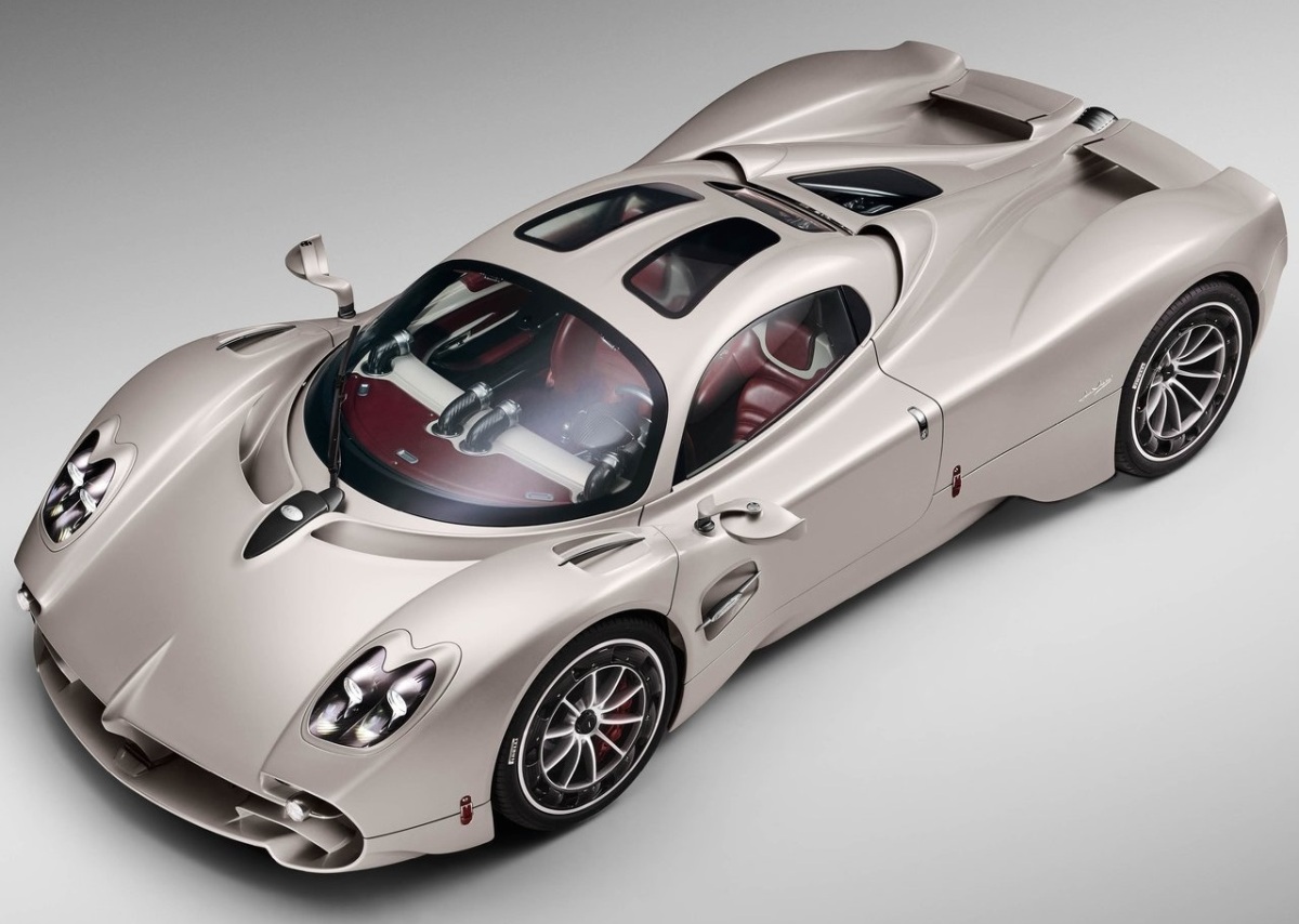 Pagani Utopia 6