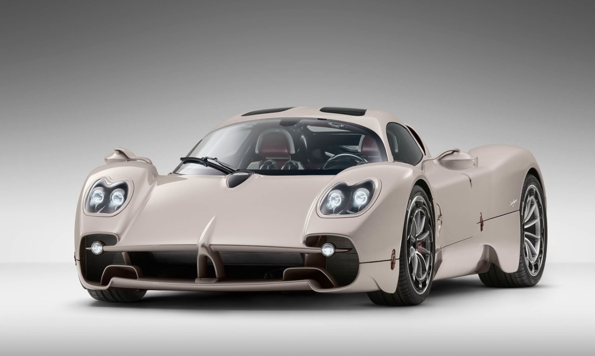Pagani Utopia 7