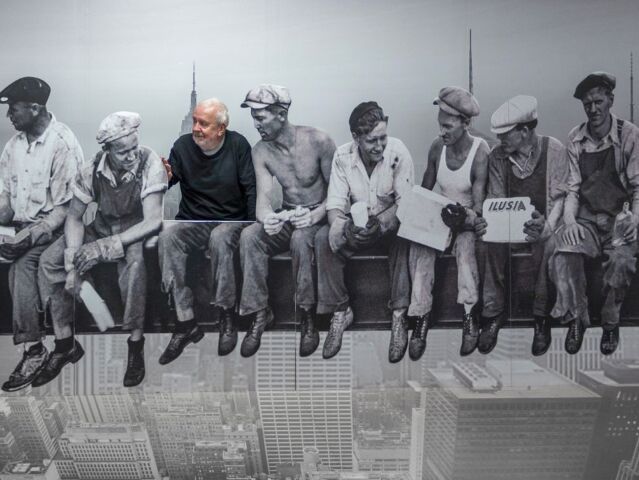 Ivan Popovič, Lunch Atop a Skyscraper
