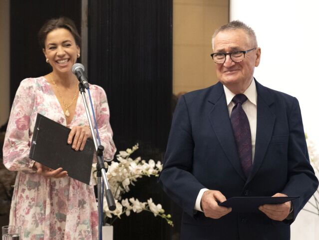 SR Bratislava Literárny Fond Cena Dielo Pôvodné BAX
