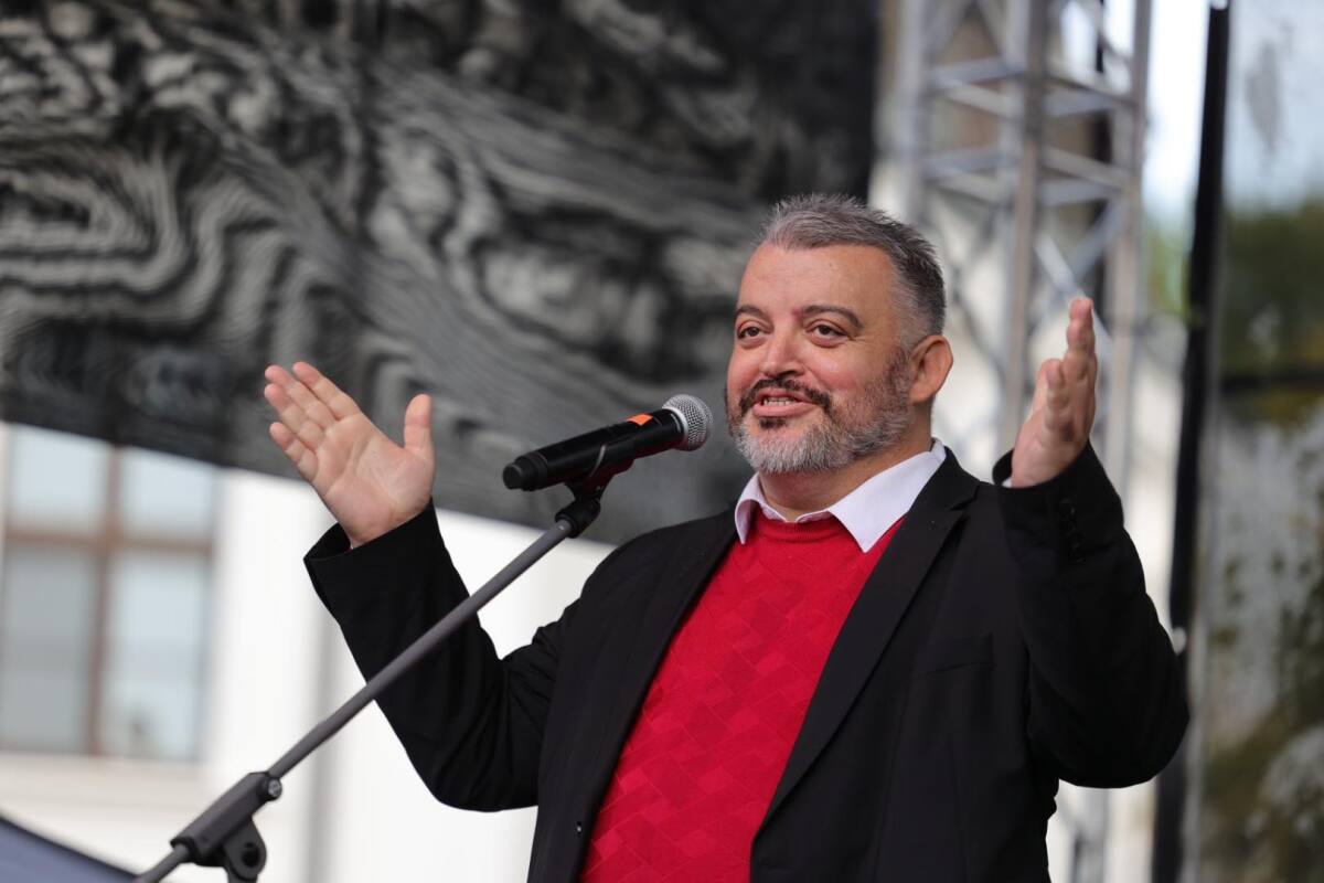 Eduard Chmelár