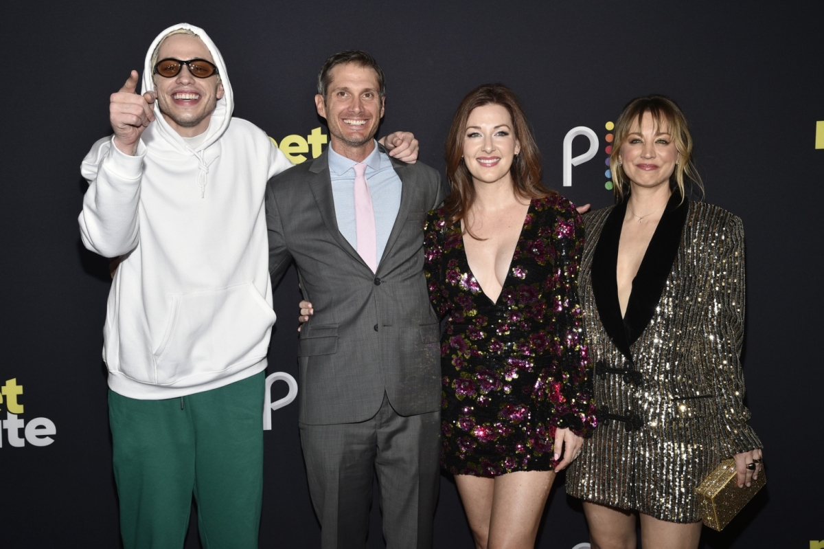 Pete Davidson, Alex Lehmann, Sierra Fisk a Kaley Cuoco