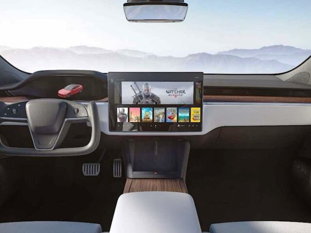 Tesla S