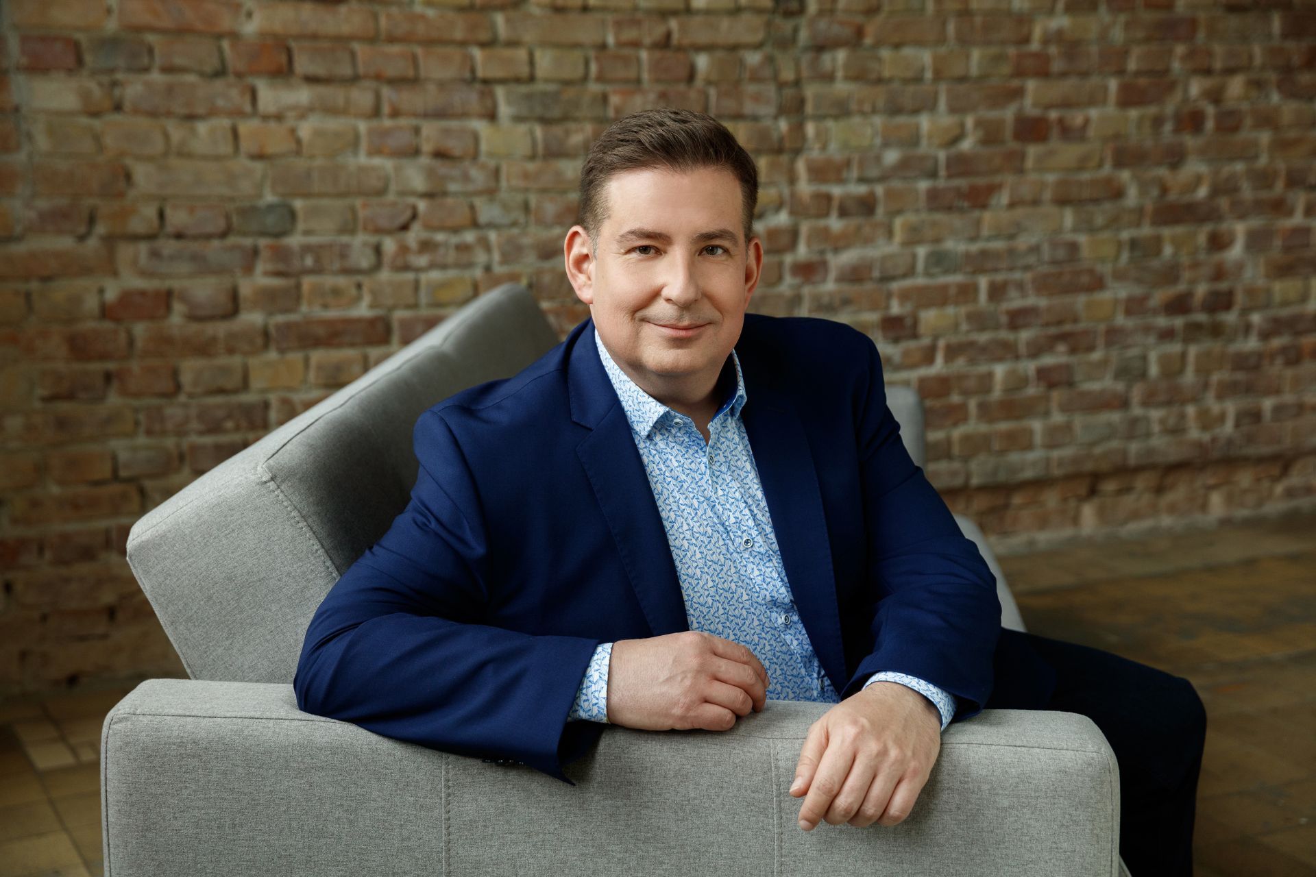 Patrik Herman opúšťa Markízu, stal sa novou tvárou RTVS.
