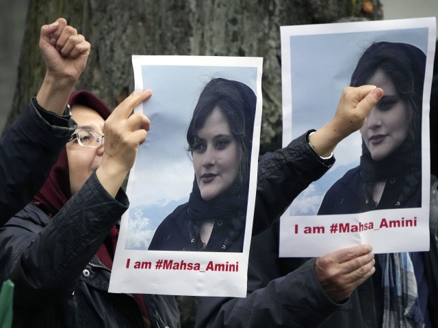 irán masha amíniová protest