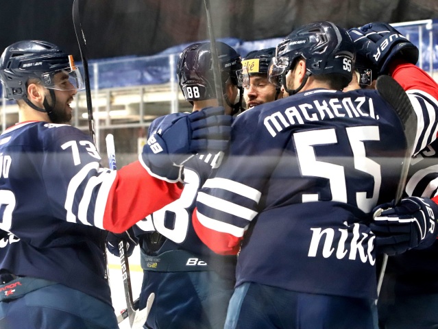 SR B. Bystrica šport hokej TEL 3. kolo Slovan BBX