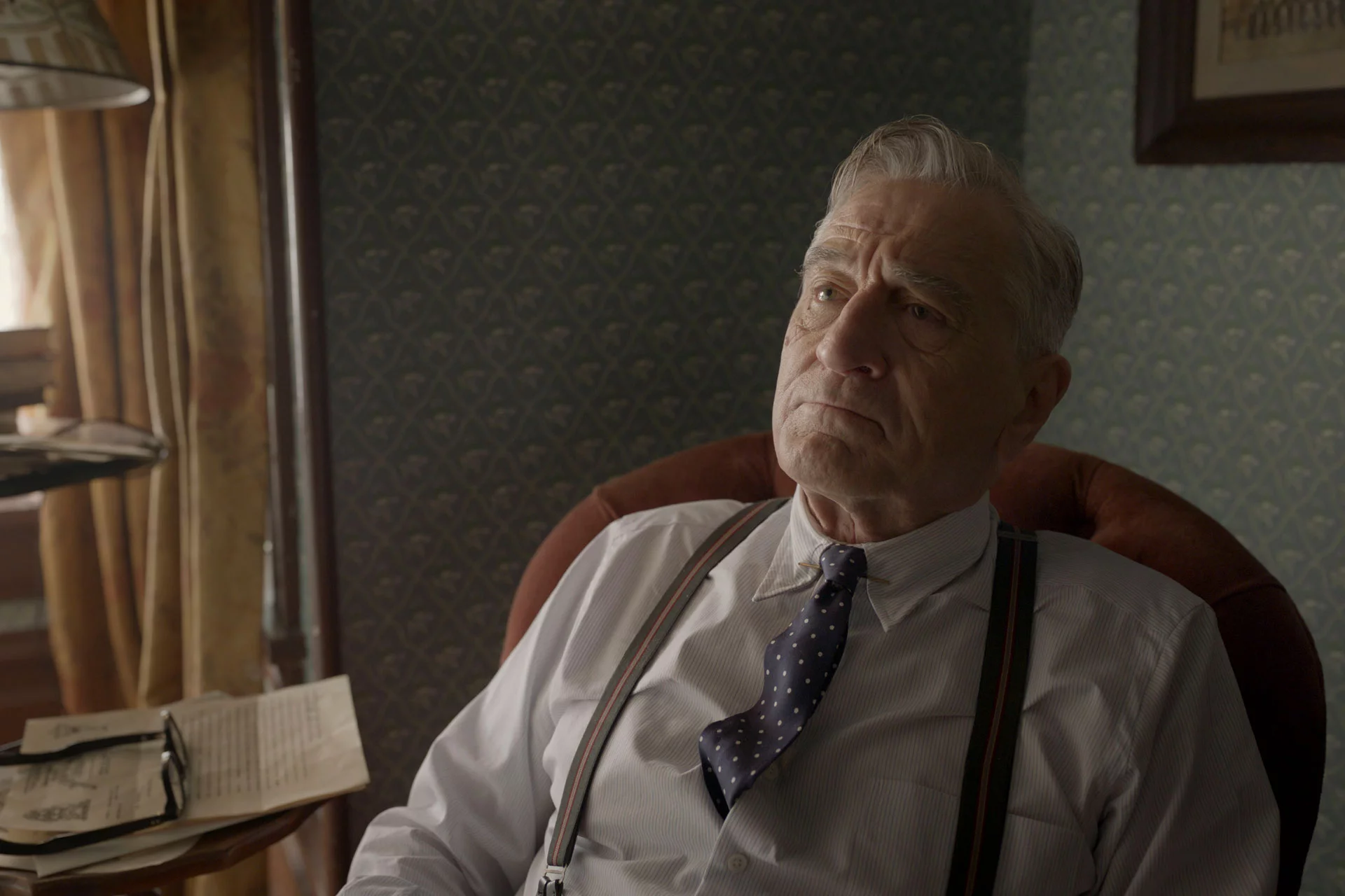 V hviezdne obsadenej snímke Amsterdam sa predstaví aj Robert de Niro.