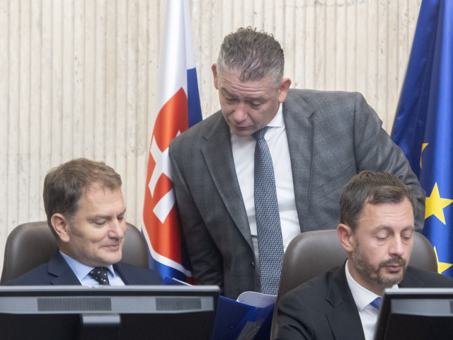 vláda matovič heger mikulec