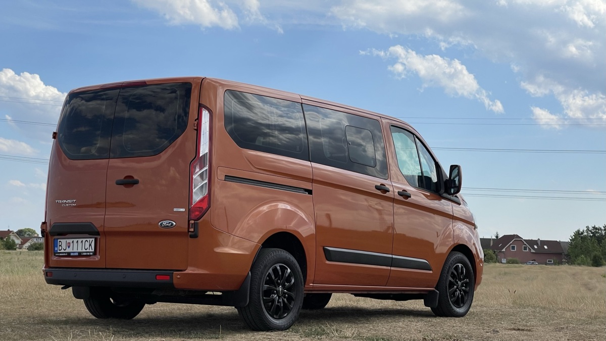 Ford Transit Custom 2.0 EcoBlue (2018)