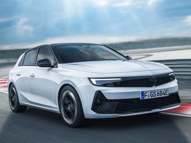 Opel Astra GSe - 2022