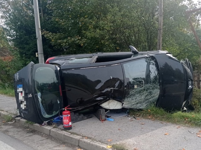 peugeot, Čadca, nehoda, opitý šofér