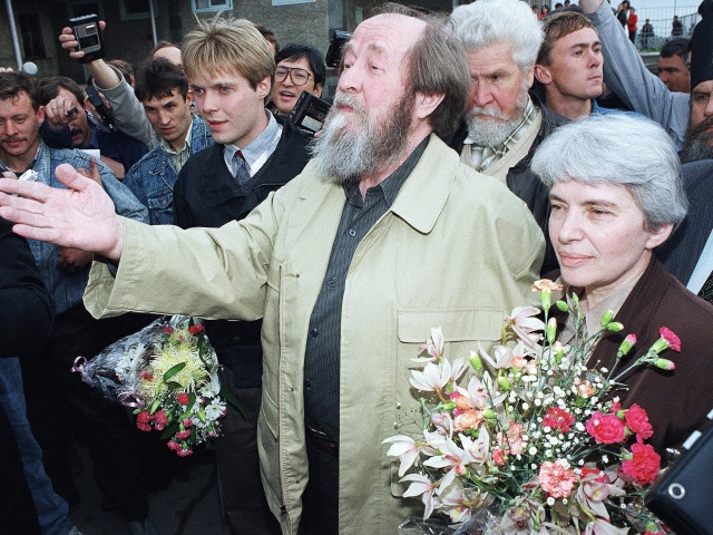Alexandr Složenicyn s manželkou
