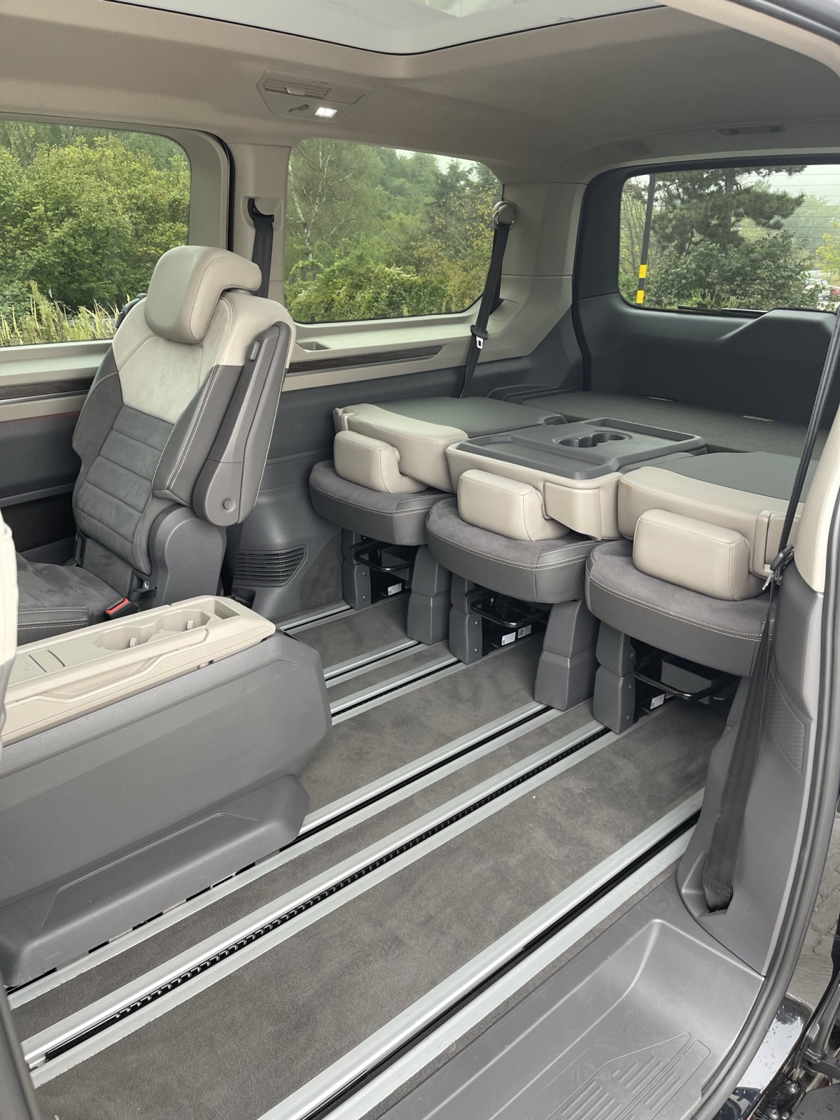 Volkswagen Multivan T7 Style LR 2,0 TSI (2022)