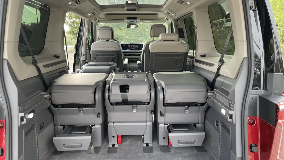 Volkswagen Multivan T7 Style LR 2,0 TSI (2022)