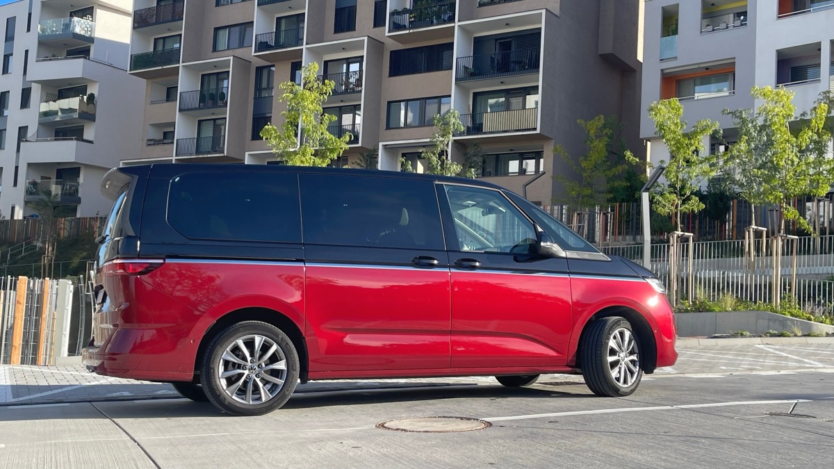 Volkswagen Multivan T7 Style LR 2,0 TSI (2022)