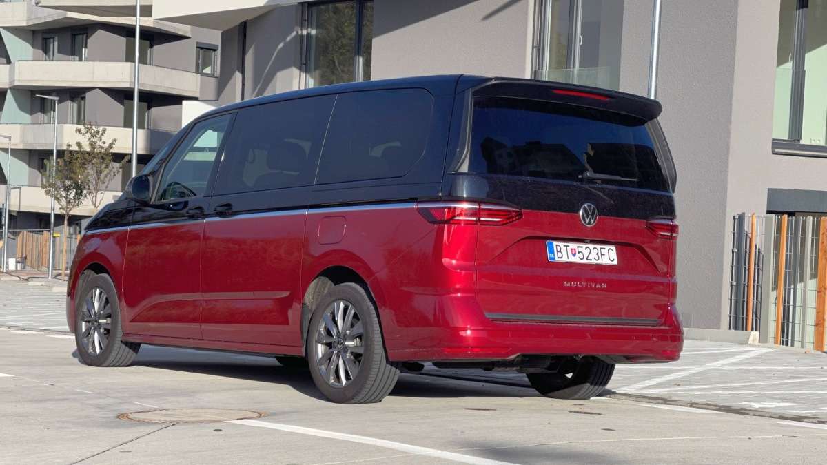 Volkswagen Multivan T7 Style LR 2,0 TSI (2022)