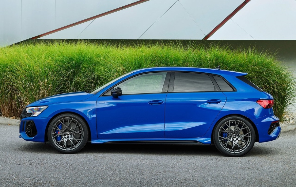 Audi RS3 Sportback performance 1