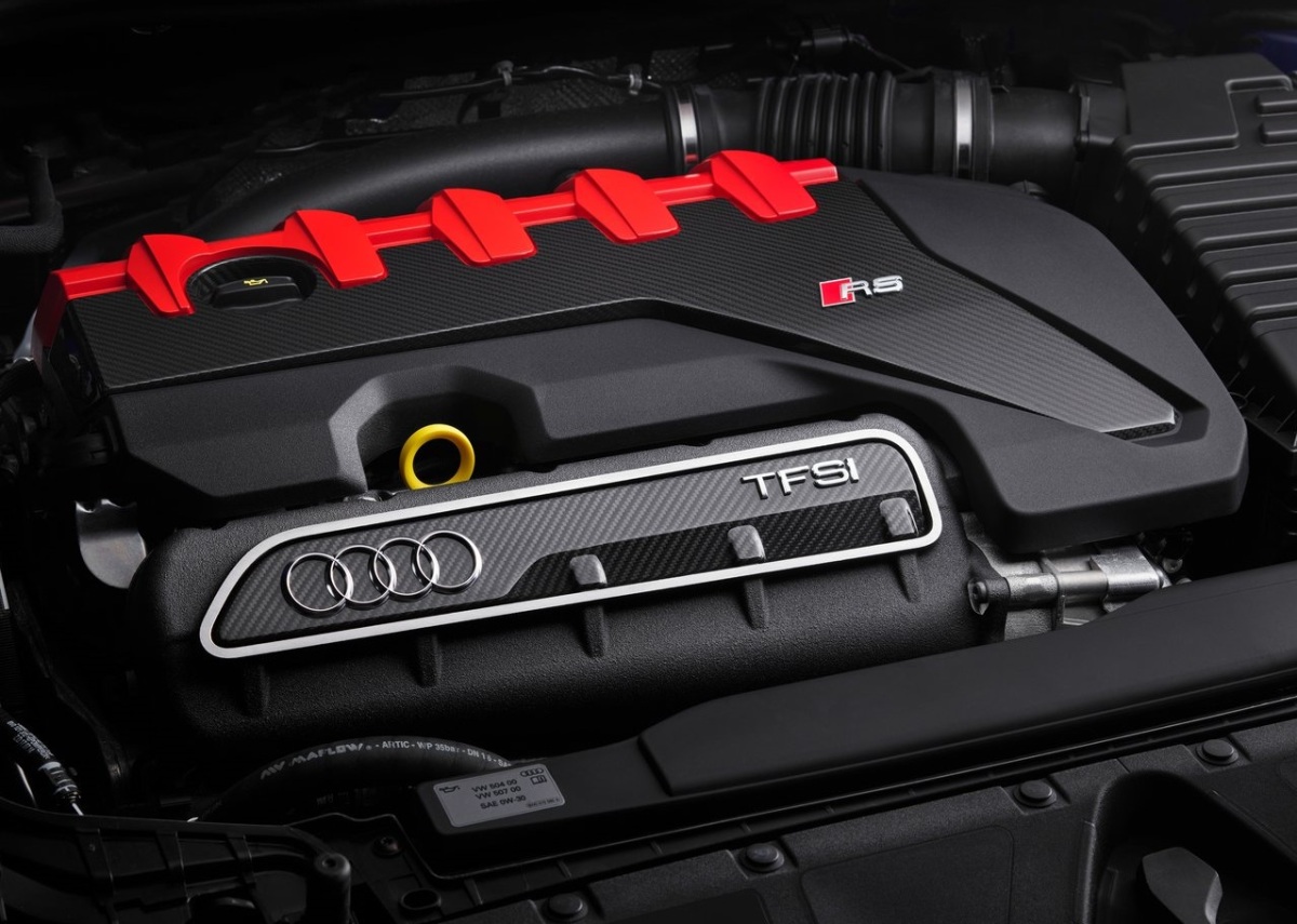 Audi RS3 Sportback performance 8