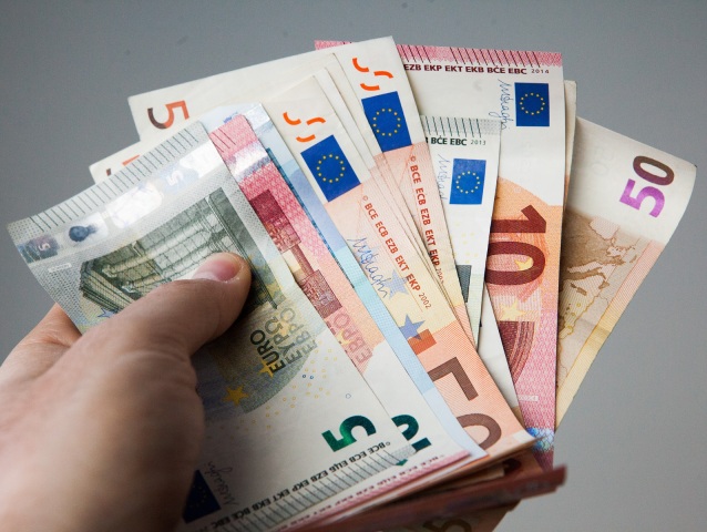 Peniaze / Euro /